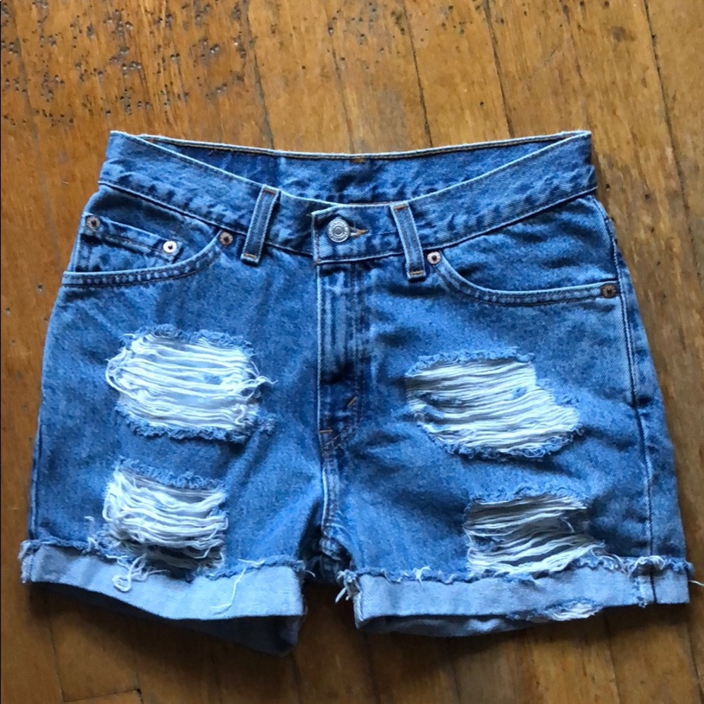 Levi’s denim shorts